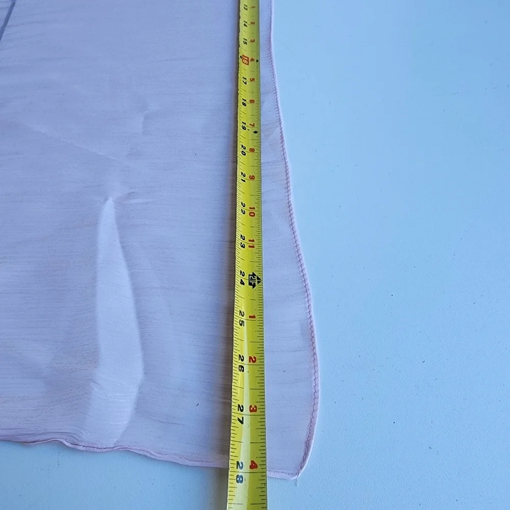 NWOT Women's Metallic Evening Scarf Wrap Light Crinkle Pink 28